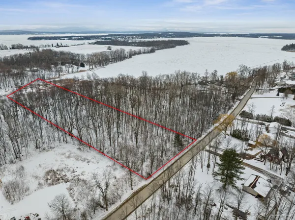 $55,000 | Tbd Abnaki Road, Unit LOT 1, North Hero, VT 05474