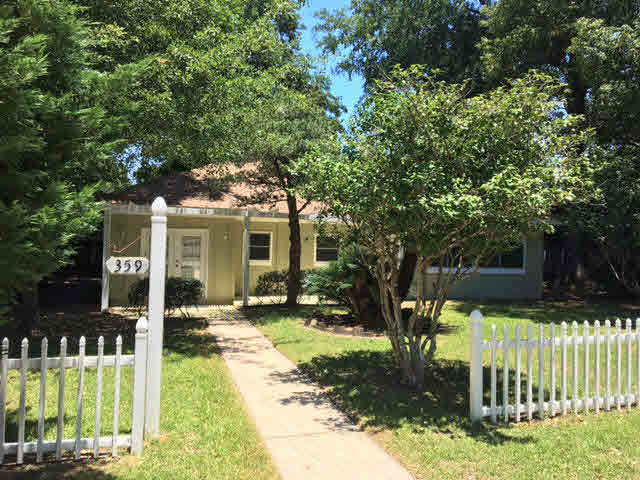 359 Gaston Avenue Fairhope, AL 36532 - Photo 1 of 6