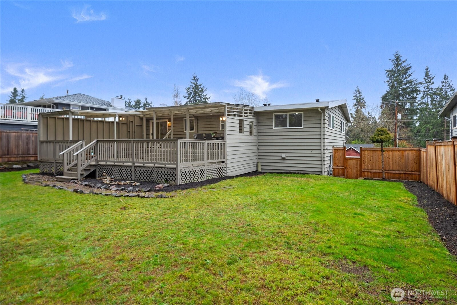 18312 73rd Avenue West Edmonds, WA 98026 - Photo 36 of 38