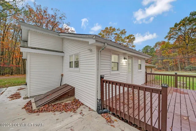 $2,800 | 752 Toll Road, Effort, PA 18330