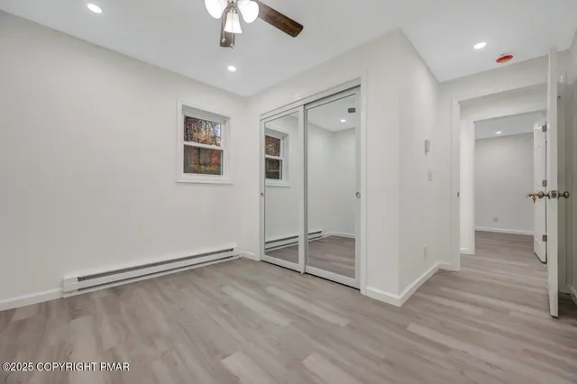 a view of a entrance gate of the house