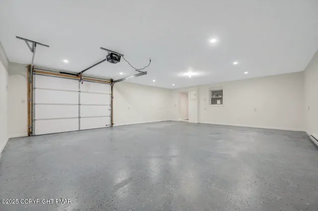 $2,800 | 752 Toll Road, Effort, PA 18330