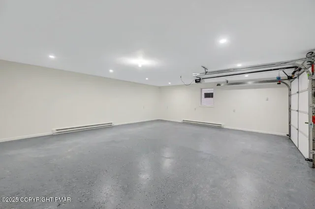 $2,800 | 752 Toll Road, Effort, PA 18330