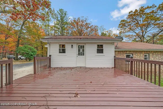 $2,800 | 752 Toll Road, Effort, PA 18330