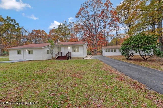 $2,800 | 752 Toll Road, Effort, PA 18330