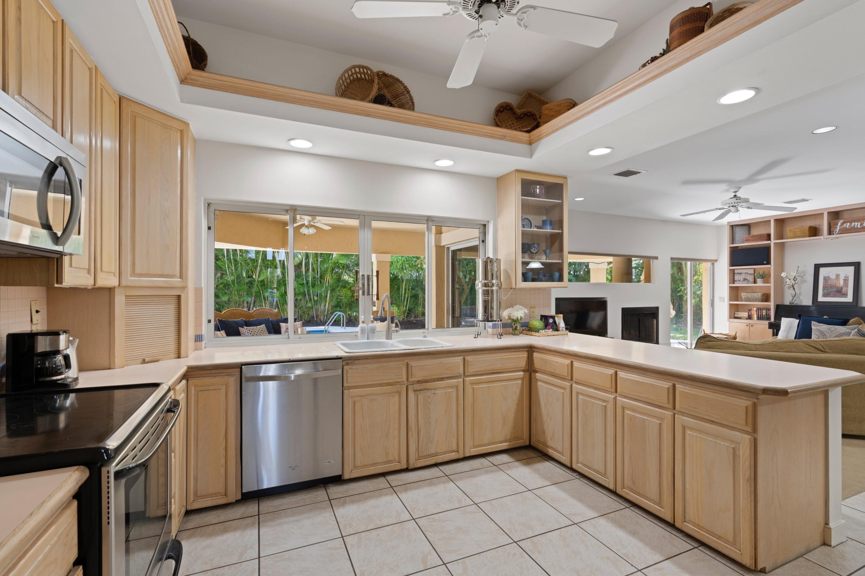 1341 Southwest 19th Street Boca Raton, FL 33486 - Photo 24 of 59 DSC07458.jpg-SMALL