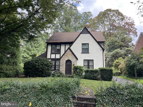 1299 Hillside Drive Lancaster, PA 17603 - Photo 2 of 14