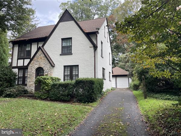 1299 Hillside Drive Lancaster, PA 17603 - Photo 3 of 14