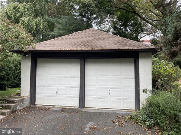 1299 Hillside Drive Lancaster, PA 17603 - Photo 6 of 14