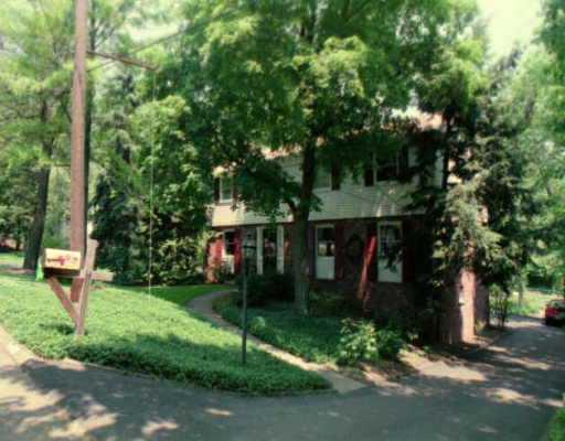 9720 Lindsay Road Pittsburgh, PA 15237 - Photo 1 of 1 Gallery Image 1