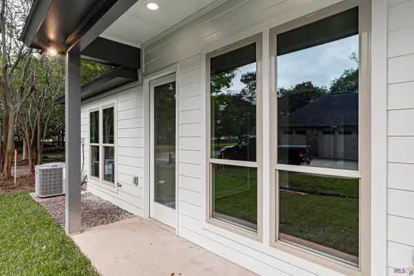 $289,900 | 135 Tiger Drive, St. Gabriel, LA 70776