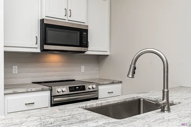 $289,900 | 135 Tiger Drive, St. Gabriel, LA 70776