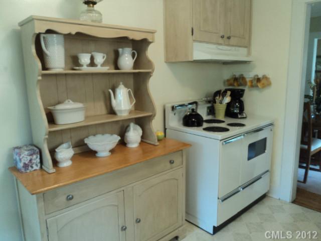 407 Griffith Road Monroe, NC 28112 - Photo 10 of 16 Gallery Image 10