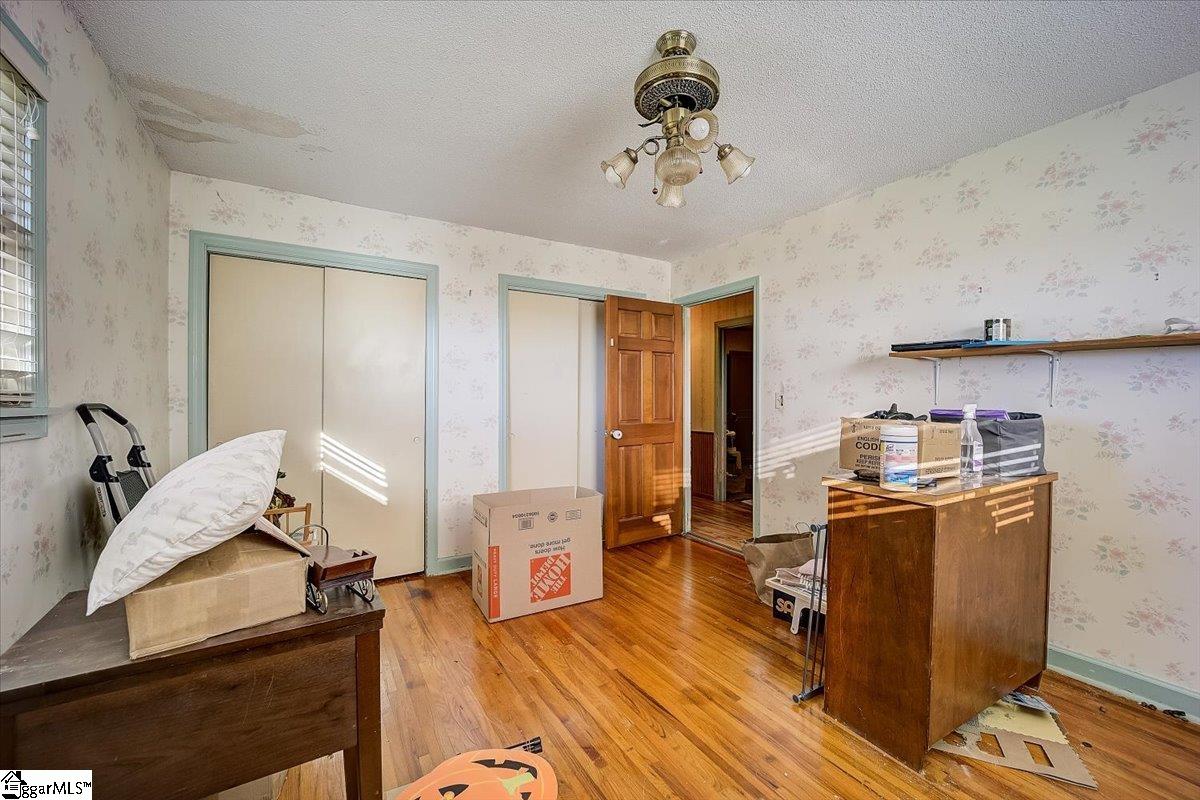 951 Mize Road Belton, SC 29627 - Photo 23 of 35
