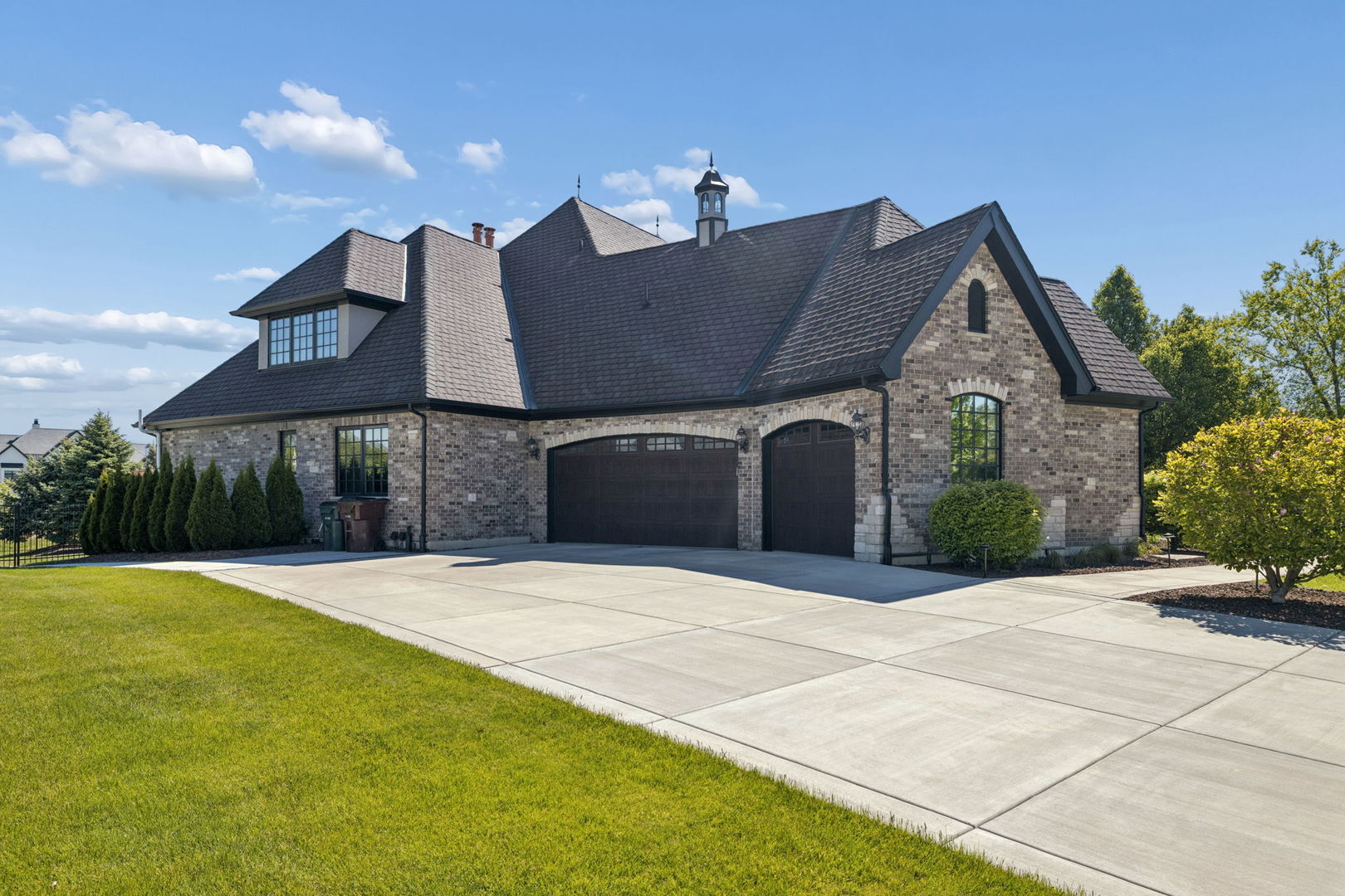12526 Surrey Court Mokena, IL 60448 - Photo 2 of 67
