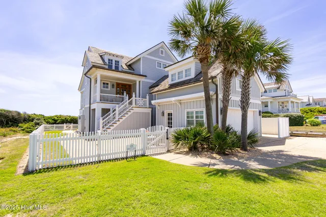 $2,550,000 | 125 Roosevelt Drive, Pine Knoll Shores, NC 28512