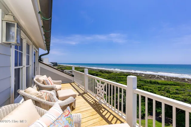 $2,550,000 | 125 Roosevelt Drive, Pine Knoll Shores, NC 28512
