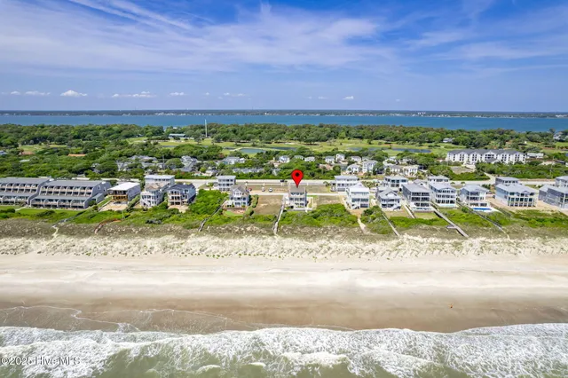 $2,550,000 | 125 Roosevelt Drive, Pine Knoll Shores, NC 28512
