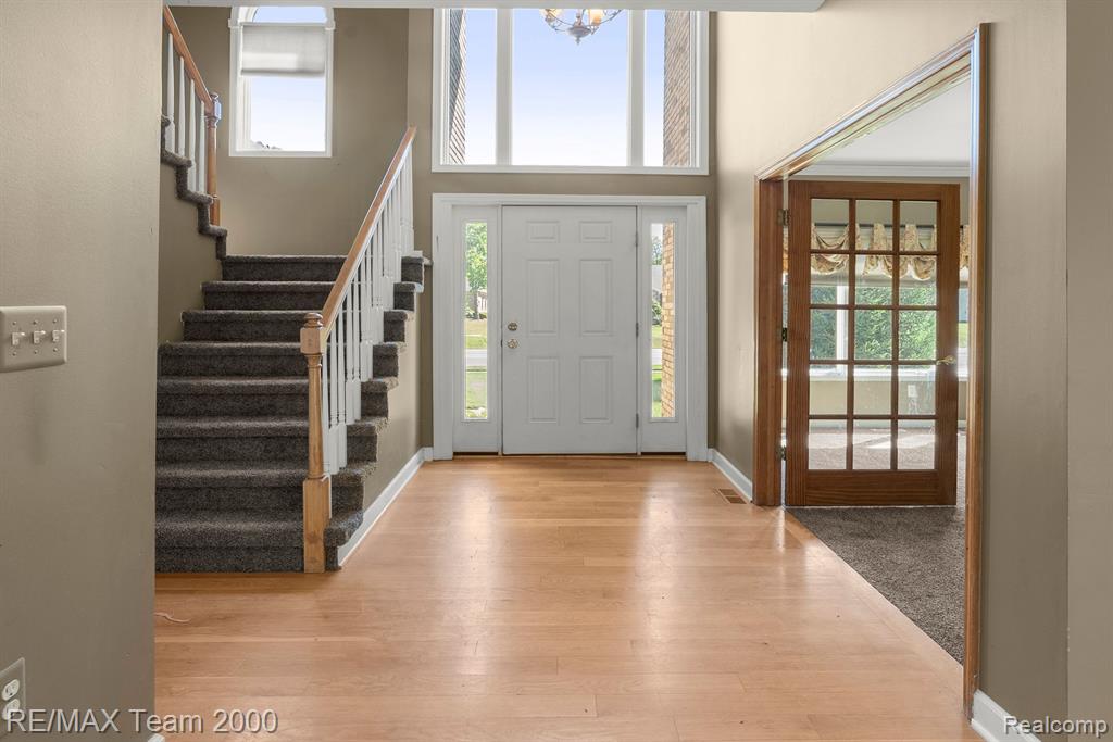 51069 Baker Road Chesterfield, MI 48047 - Photo 5 of 56