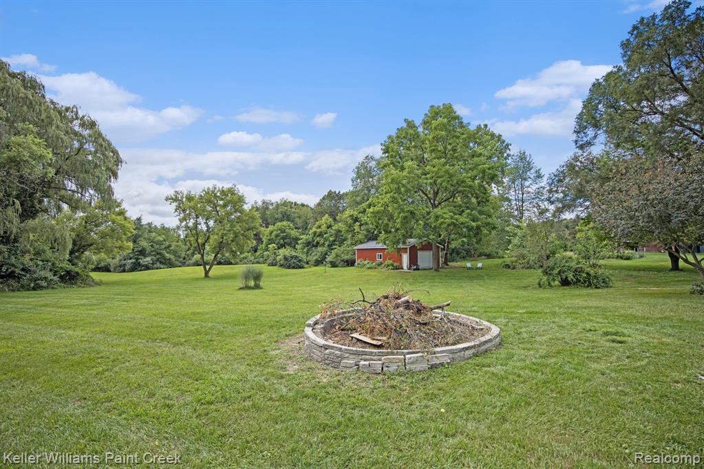 931 Rochester Road Leonard, MI 48367 - Photo 26 of 34 Gallery Image 26