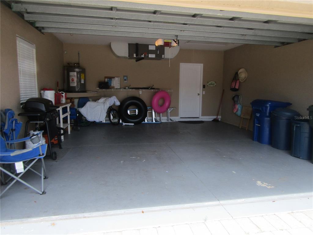 4137 Bella Pasque Venice, FL 34293 - Photo 22 of 30 a car parked in a room