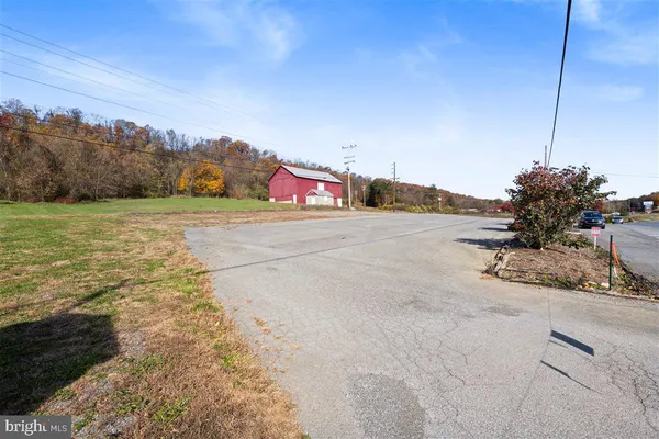 $549,000 | Pennsylvania Avenue, Hancock, MD 21750