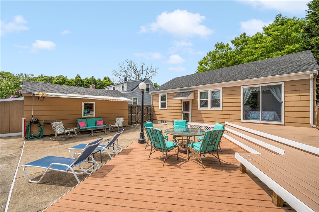 3 Barbara Street Newport, RI 02840 - Photo 31 of 47
