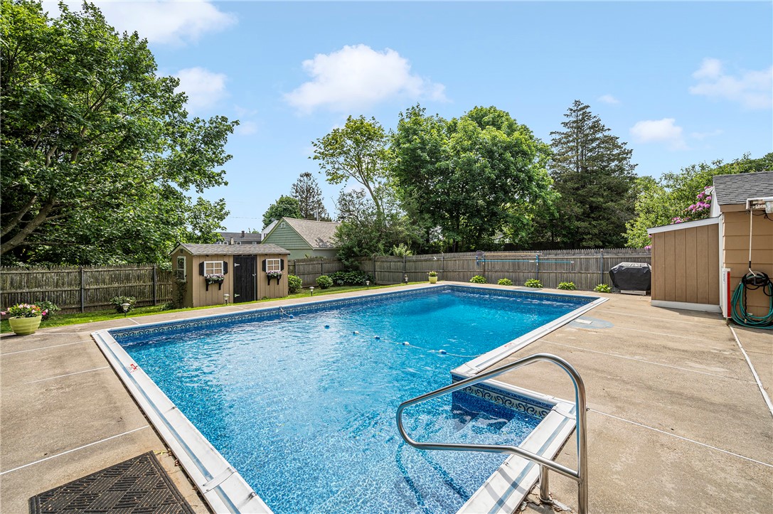 3 Barbara Street Newport, RI 02840 - Photo 40 of 47