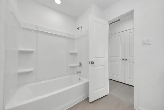 $1,895 | 1031 Garnet Rain Drive, Beasley, TX 77417