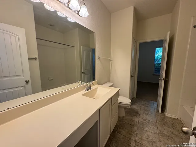 $1,799 | 128 Landmark, Cibolo, TX 78108