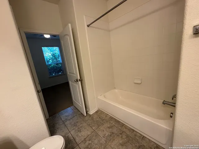 $1,799 | 128 Landmark, Cibolo, TX 78108