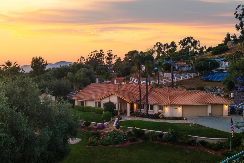 1896 Via Del Torrie Alpine, CA 91901 - Photo 3 of 52