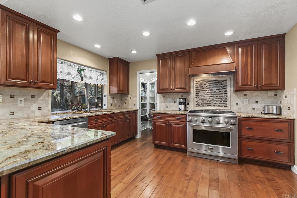 1896 Via Del Torrie Alpine, CA 91901 - Photo 7 of 52