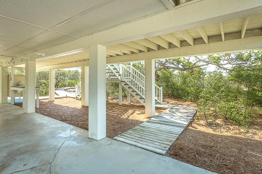 2000 Tarpon Lane Eastpoint, FL 32328 - Photo 49 of 59
