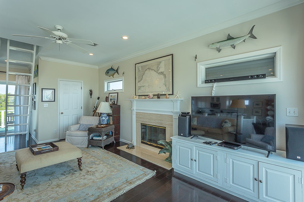 2000 Tarpon Lane Eastpoint, FL 32328 - Photo 5 of 59