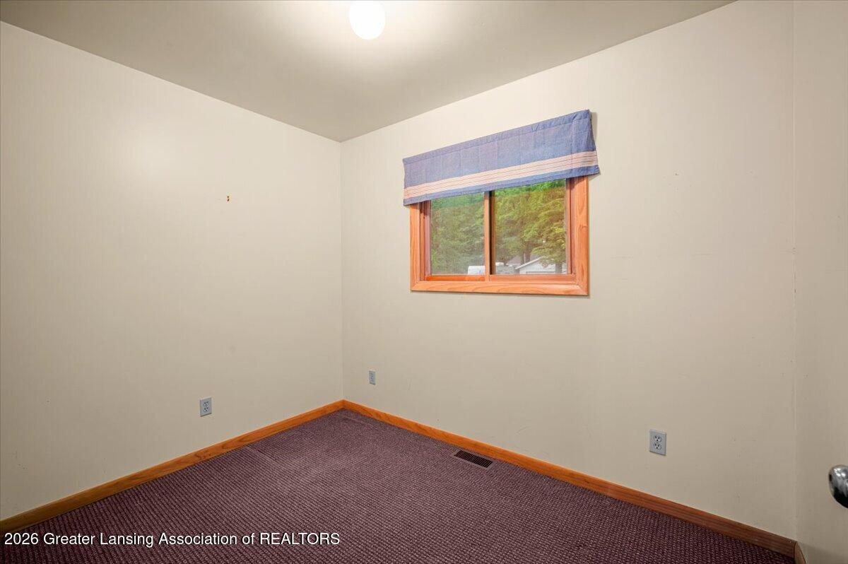 1520 Shepard Road Crystal, MI 48818 - Photo 32 of 59 45-INTERIOR 13