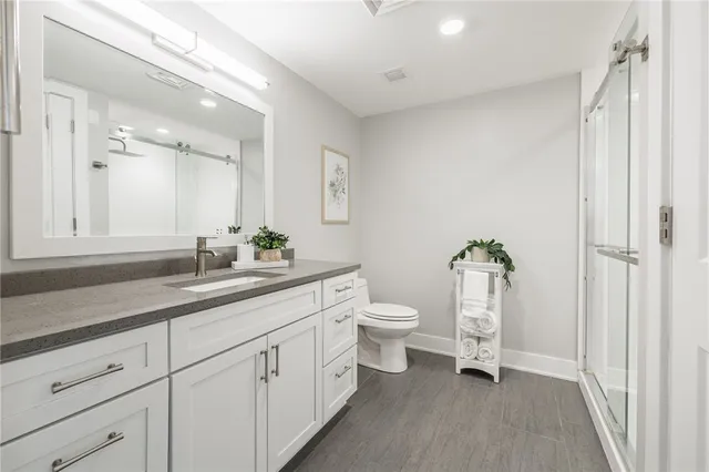 $399,900 | 205 Lakeshore Drive, Unit 502, Canandaigua City, NY 14424