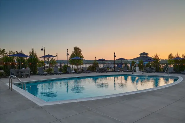 $399,900 | 205 Lakeshore Drive, Unit 502, Canandaigua City, NY 14424