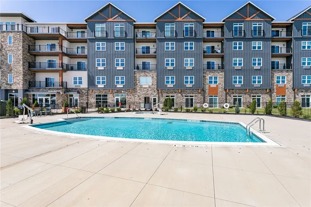 $399,900 | 205 Lakeshore Drive, Unit 502, Canandaigua City, NY 14424