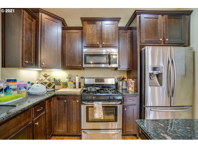 3528 Northeast Franklin Loop Camas, WA 98607 - Photo 11 of 31 Gallery Image 11