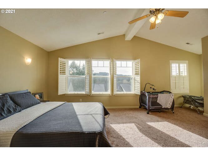 3528 Northeast Franklin Loop Camas, WA 98607 - Photo 20 of 31 Gallery Image 20