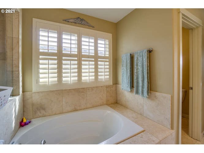 3528 Northeast Franklin Loop Camas, WA 98607 - Photo 23 of 31 Gallery Image 23