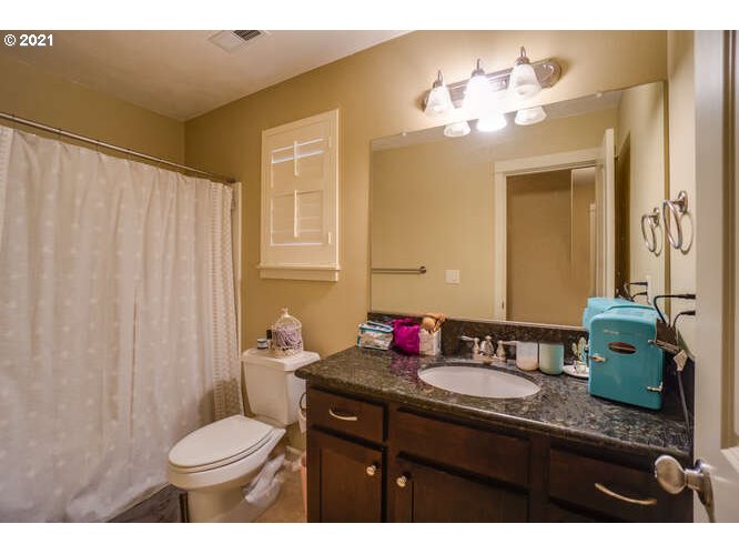 3528 Northeast Franklin Loop Camas, WA 98607 - Photo 28 of 31 Gallery Image 28