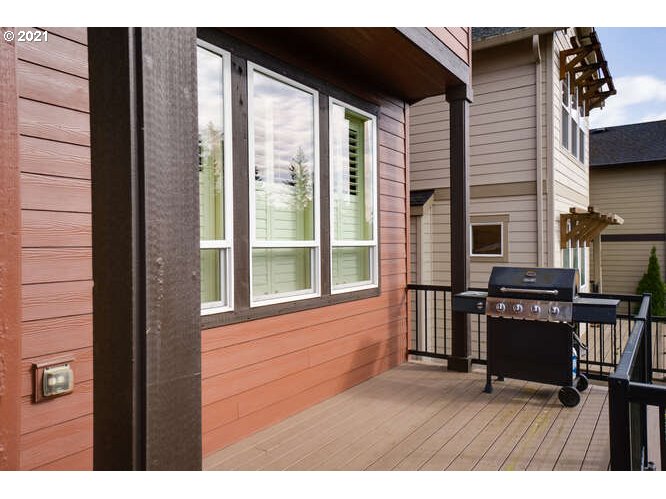 3528 Northeast Franklin Loop Camas, WA 98607 - Photo 4 of 31 Gallery Image 4
