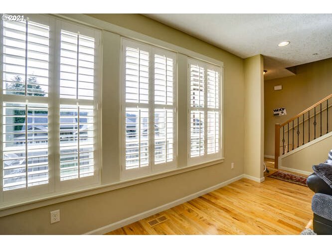 3528 Northeast Franklin Loop Camas, WA 98607 - Photo 7 of 31 Gallery Image 7