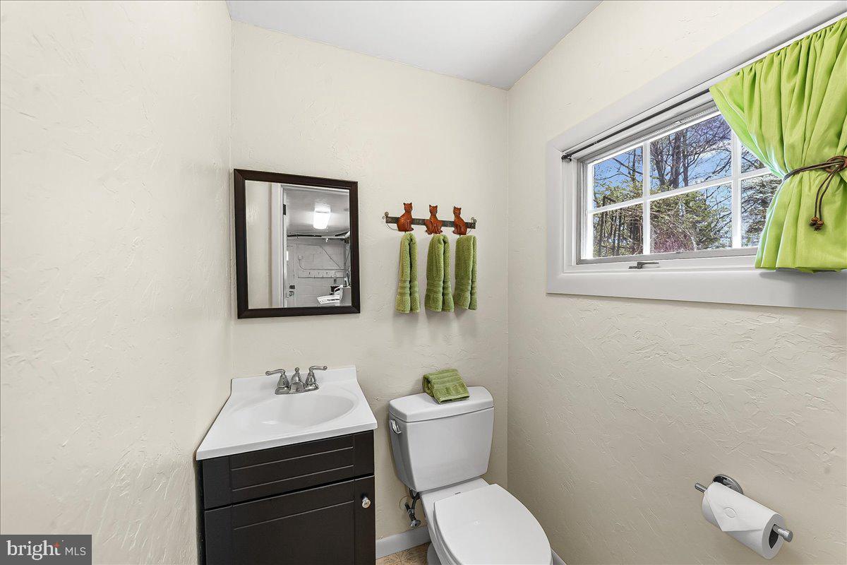 1154 Sylvan Road West Chester, PA 19382 - Photo 33 of 44 Half Bath