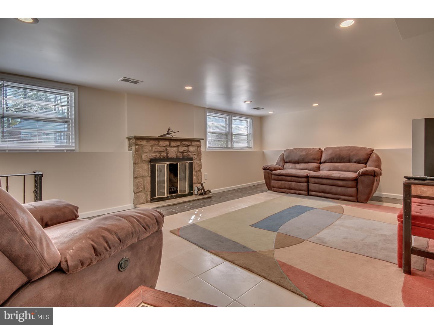 253 Buckboard Road Willow Grove, PA 19090 - Photo 10 of 21 Gallery Image 10