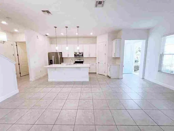 $2,800 | 10432 Austrina Oak Loop, Winter Garden, FL 34787