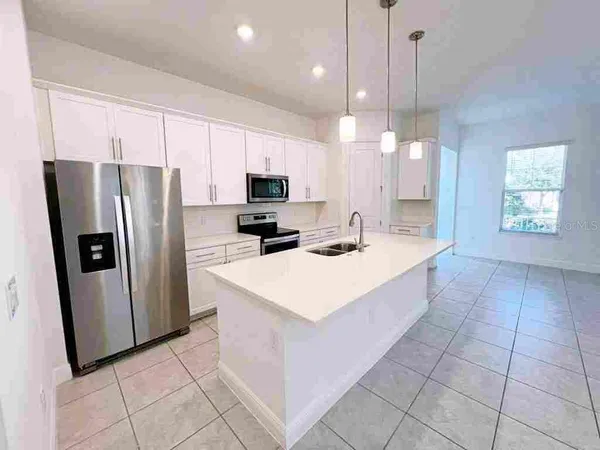 $2,800 | 10432 Austrina Oak Loop, Winter Garden, FL 34787