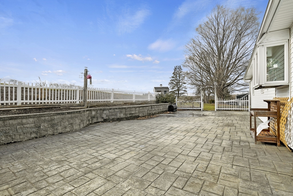 88 Fairview Road Lunenburg, MA 01462 - Photo 32 of 41 Gallery Image 32